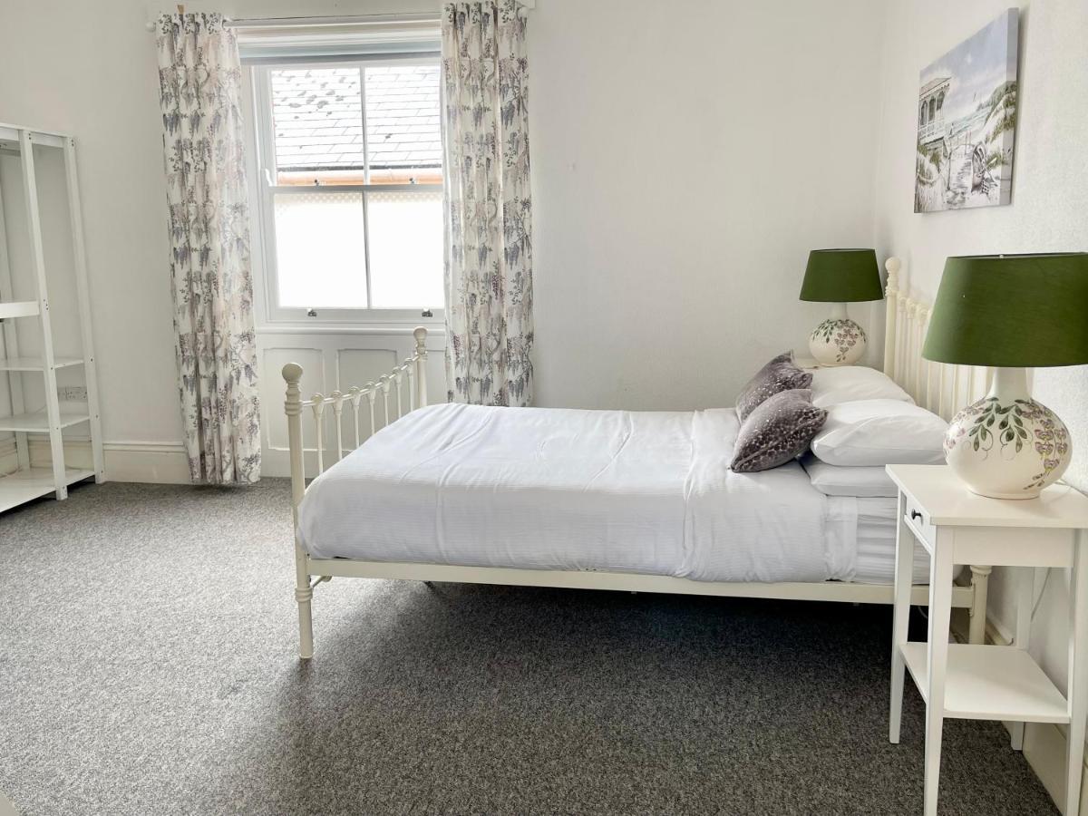 Lord Nelson Hotel Bridport Extérieur photo