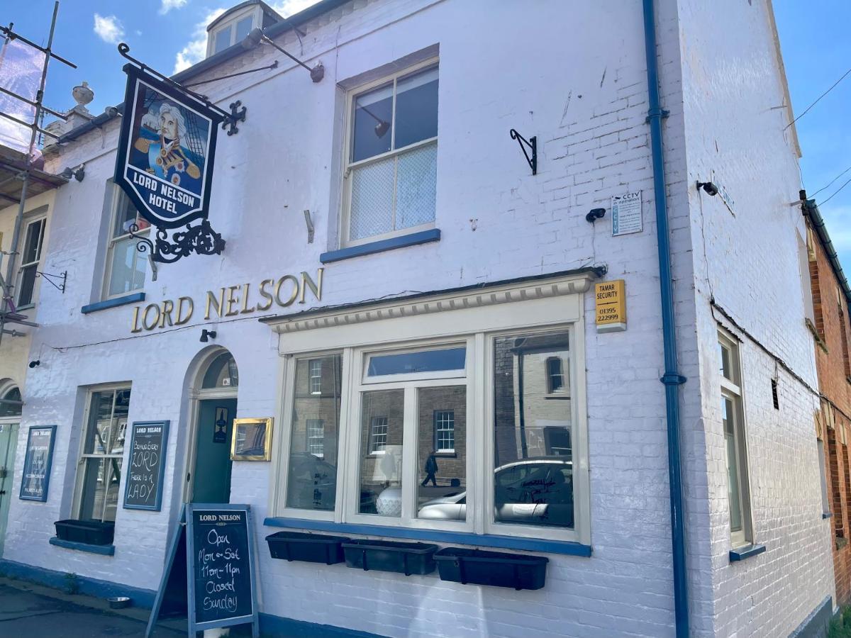 Lord Nelson Hotel Bridport Extérieur photo